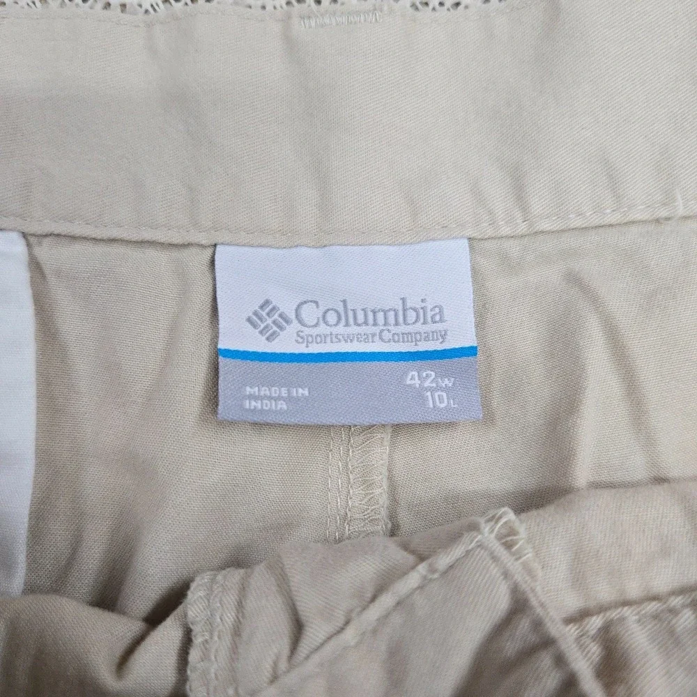 Columbia Silver Ridge Shorts Mens 42 Beige Cotton Canvas Chino 10 Inseam Hiking